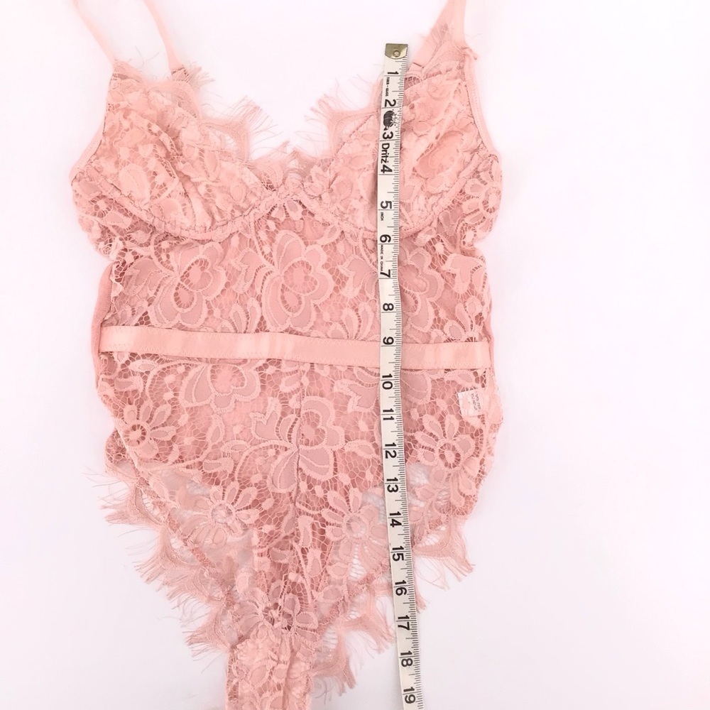 Pink Lace Adjustable Straps Thong Bodysuit Size Small - Picture 7 of 11